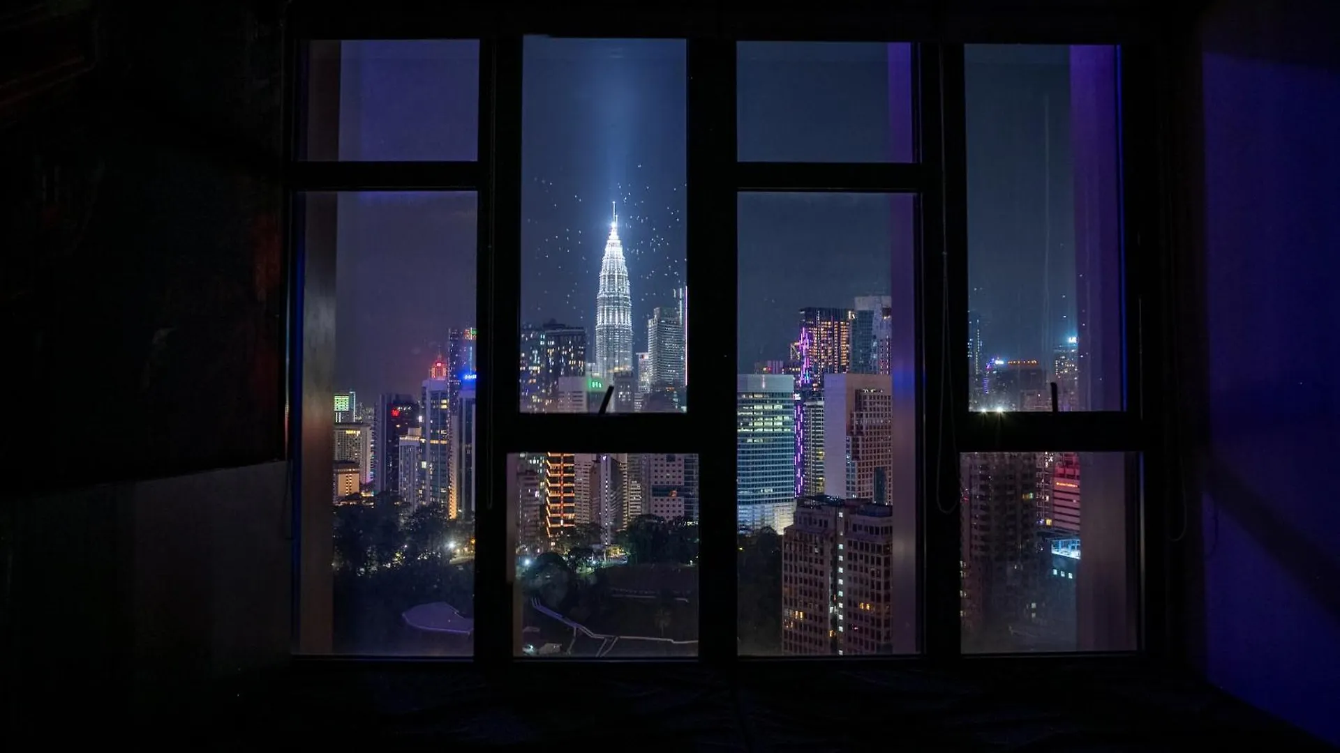 Ceylonz Klcc By Mana-Mana Aparthotel Kuala Lumpur